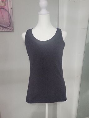 LULULEMON Women’s Black Scoop Neck Tank Top